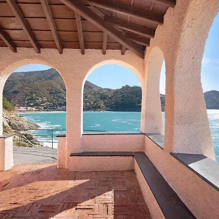Del Sole Villa Bonassola
